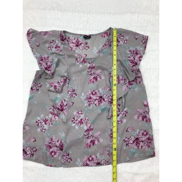 Torrid Floral Chiffon Blouse 0 0X Gray Purple Ruffle Shirt - Picture 6 of 6